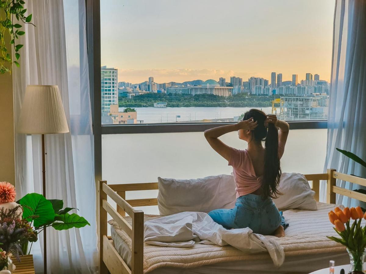 Apartment Fall In The View *